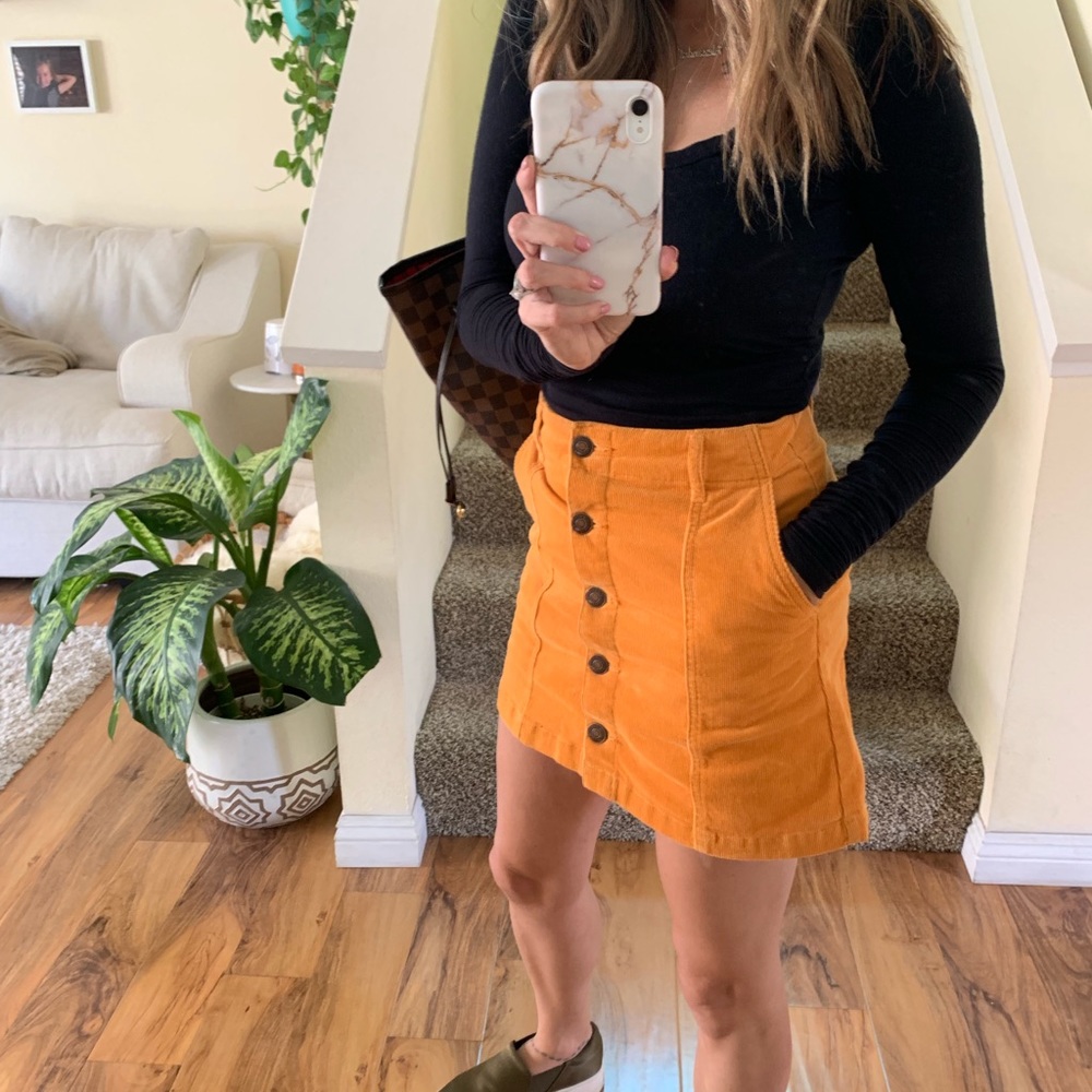 Forever 21 Mustard Corduroy Skirt Size Small